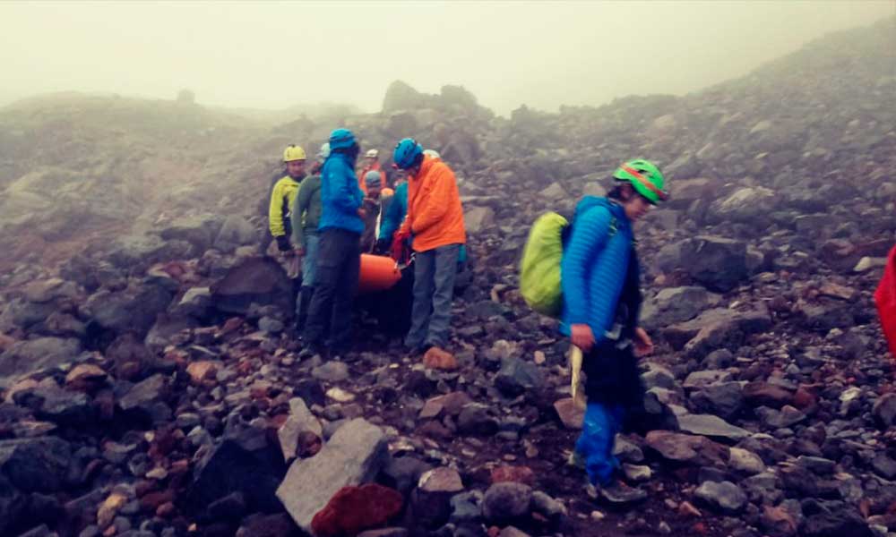 Salvan a alpinista en el Pico de Orizaba