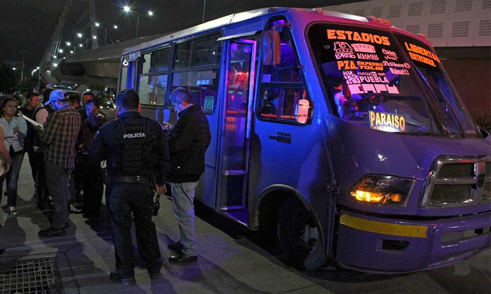 Sólo tres sentencias en más de 500 asaltos a transporte público en Puebla