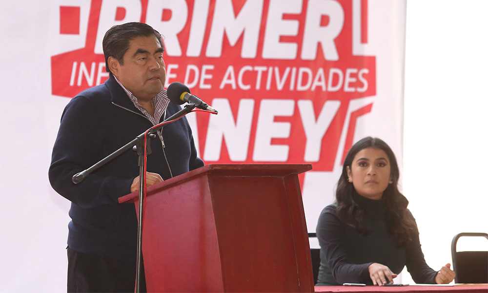Legislatura de Puebla actúa para transformar la realidad de los poblanos: Barbosa