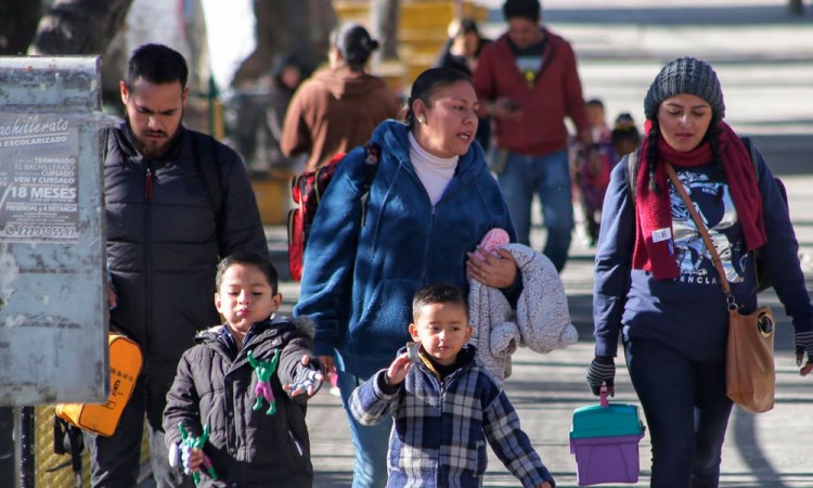 Primarias enfrentan falta de libros en Puebla