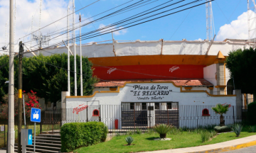 Activistas rechazan la nueva plaza de toros