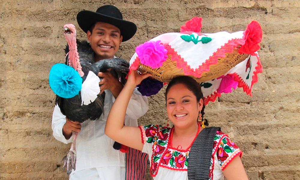 Buscan salvar de la extinción lengua popoloca de Puebla