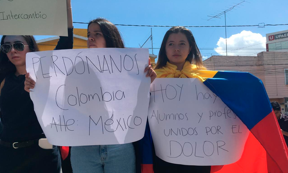Alumnas colombianas temen ser las siguientes en Puebla 