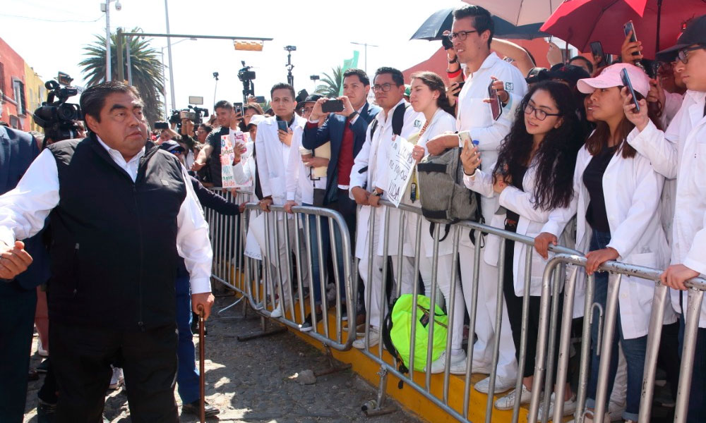 Vamos a resolver juntos el tema de seguridad: Barbosa a estudiantes 