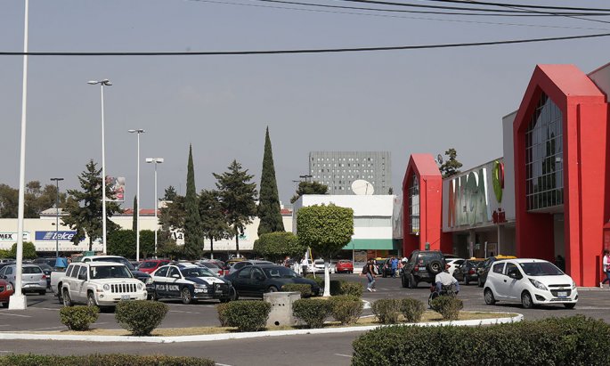 Hay cártel de estacionamientos en Puebla: Grupo Puebla 500
