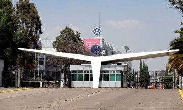 Volkswagen inicia paro preventivo por Covid-19