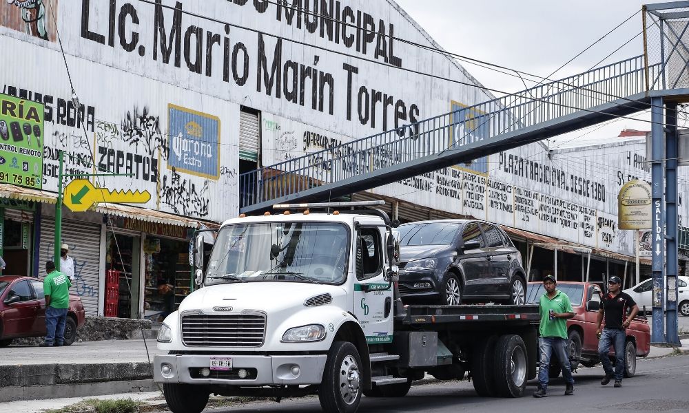 Más autos al corralón por el Hoy No Circula en Puebla
