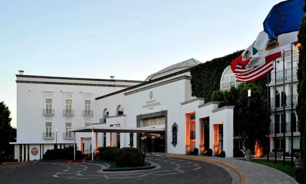 Reanudan grandes hoteles en plena pandemia de Covid-19 en Puebla