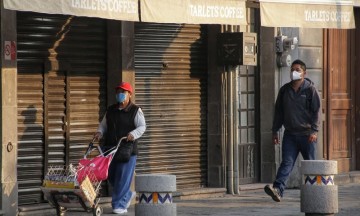 Clausurarán negocios no esenciales que reabrieron en Puebla