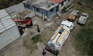 Por emergencia sanitaria, abastecen 1 millón de litros de agua