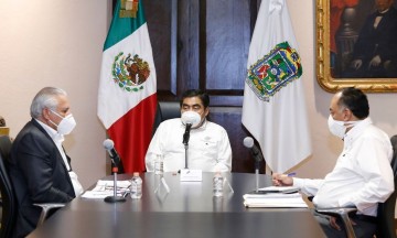 Miles de contagios son por no acatar medidas de seguridad e higiene: Barbosa