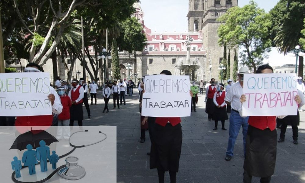 Meseros en Puebla exigen seguro médico tras pandemia