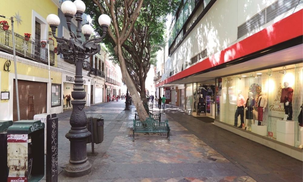 Reactivación de negocios en Puebla se prolongará por casi 2 años 