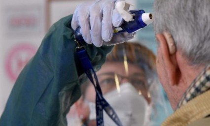 Disminuyen contagios y muertes por Covid en Puebla: Salud 