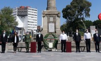 Barbosa preside ceremonia luctuosa de Benito Juárez