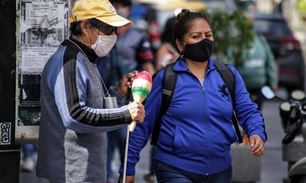 Aumentan muertes, pero bajan contagios Covid-19 en Puebla 