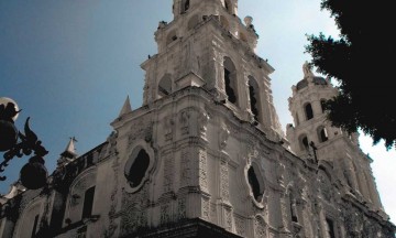 Tranquilos… la iglesia de La Compañía se encuentra en buen estado