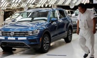 Volkswagen adelanta paro de labores en línea Tiguan
