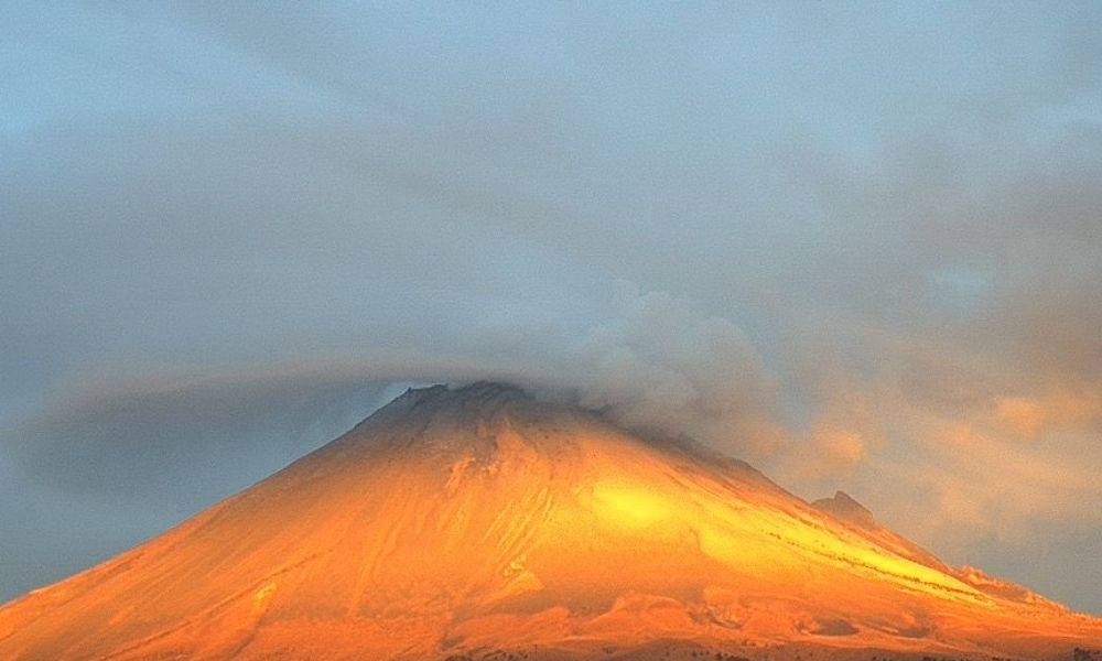 Hermosa postal del Popocatépetl