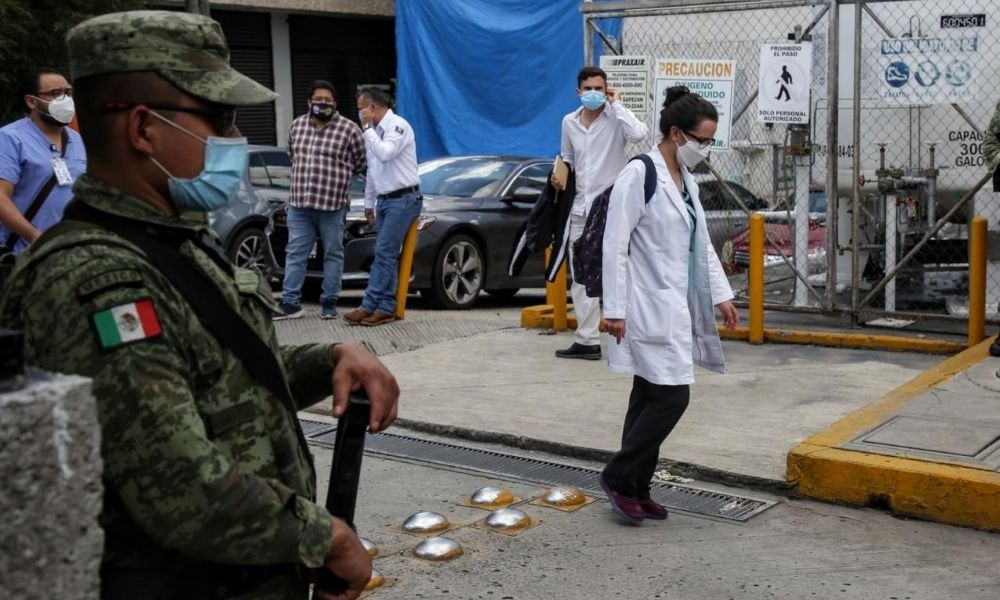 Casi 100 trabajadores de la salud han perdido la vida por Covid1-9 en Puebla 