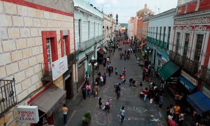Comerciantes exigen frenar obras en la 5 de Mayo; no conocen el proyecto