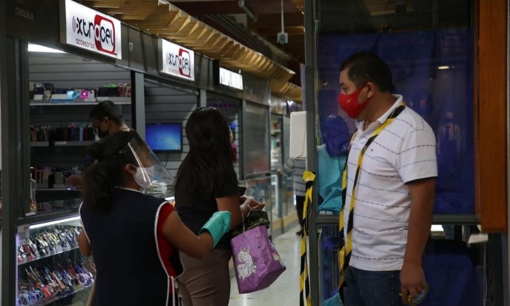 Disminuyen defunciones por Covid-19 en Puebla, reporta Salud 