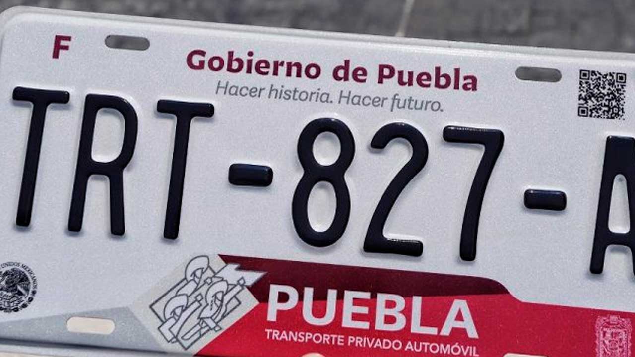Gobierno de Puebla analiza prorrogar reemplacamiento hasta octubre
