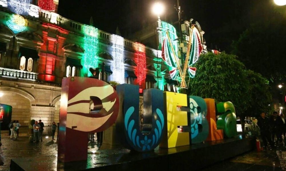 Con 400 personas en el Zócalo se dará el Grito de Independencia en Puebla 