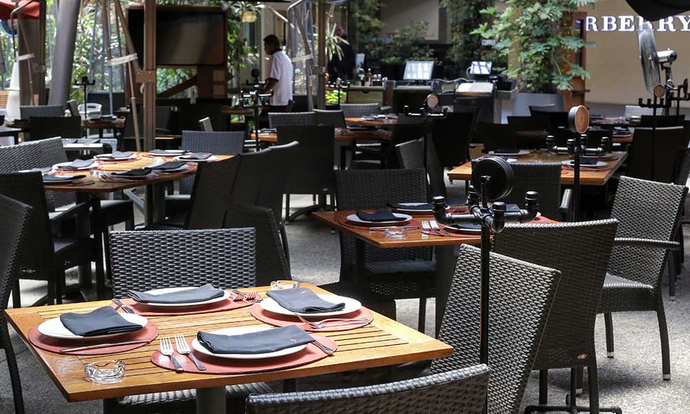 Restauranteros prevén aumento del 3% en ventas por abrir en domingos