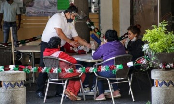 Debieron esperar hasta que el Semáforo Epidemiológico cambiara a amarillo.