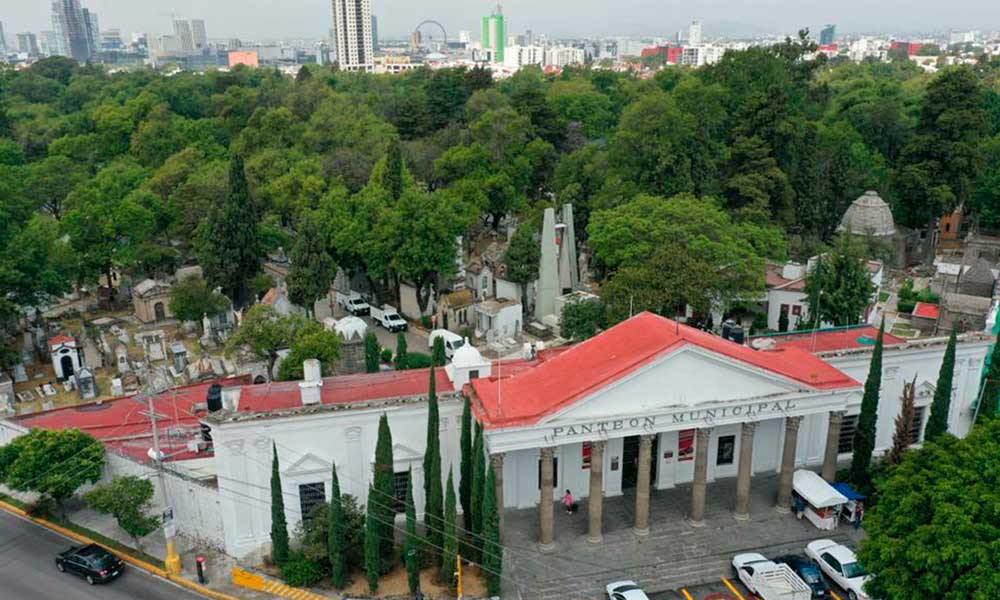 Descartan Día de Muertos con panteones abiertos en Puebla
