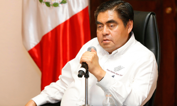 Gobernador de Puebla, Miguel Barbosa Huerta. 