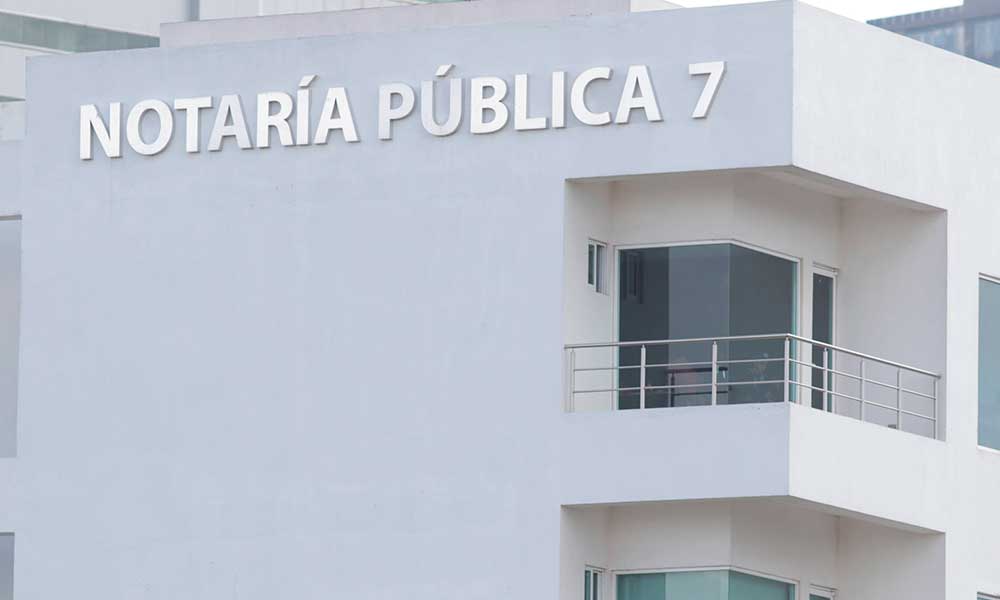 Gobierno de Barbosa logra devolución de 17 notarías entregadas ilegalmente con Moreno Valle