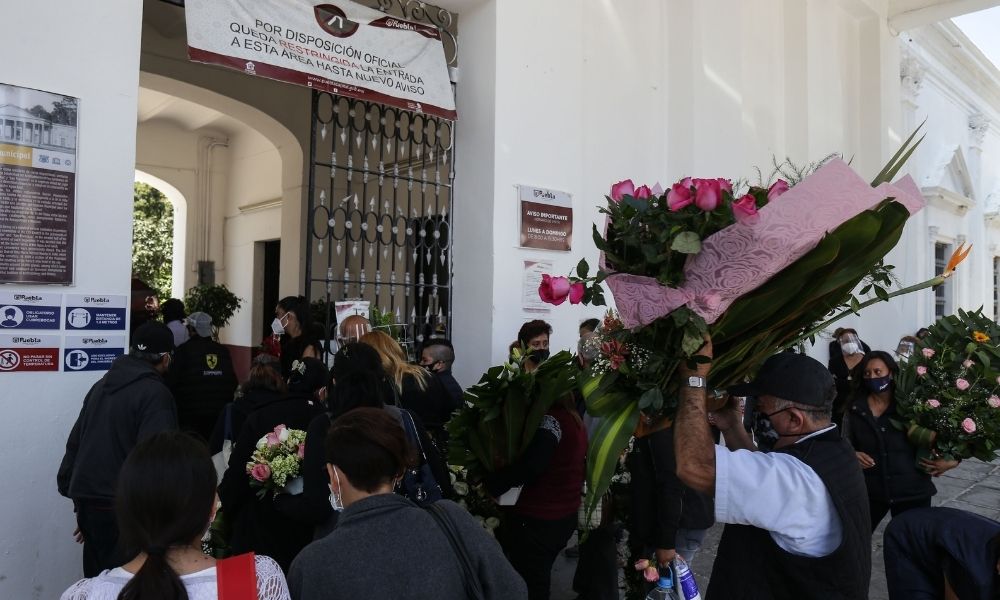 Ayuntamiento de Puebla no reabrirá los panteones durante la temporada del Día de Muertos