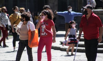 Contin&uacute;an en aumento contagios de Covid-19 en Puebla 