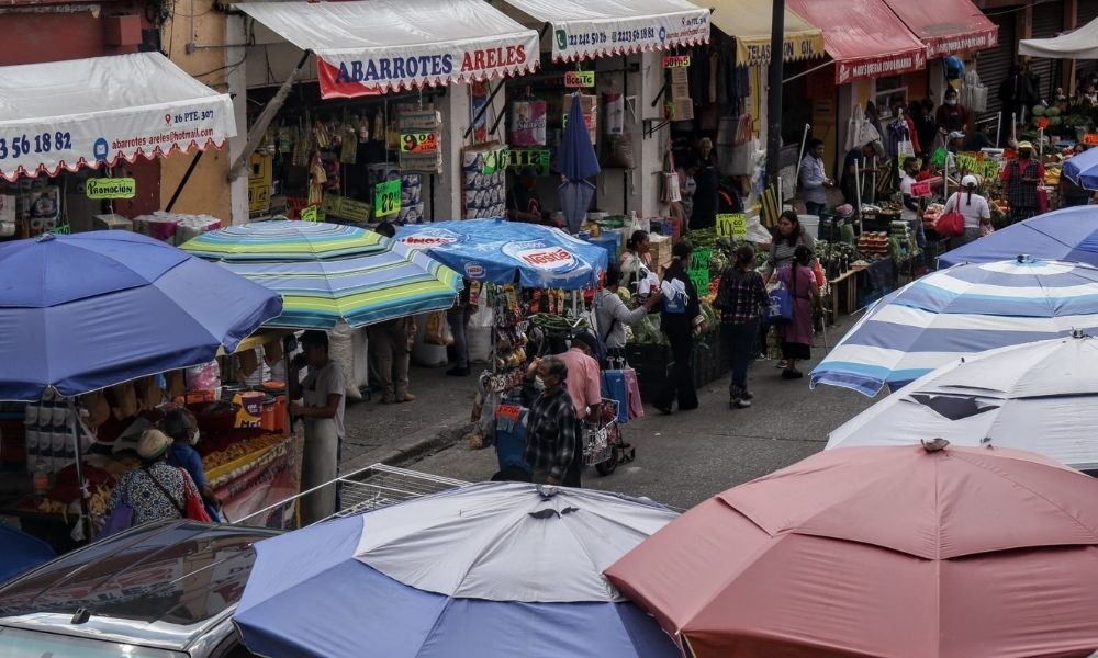Dirigentes sólo buscan “coyotear” a comerciantes del Zócalo: Gobernación 