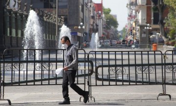 Suma Puebla 680 casos activos y 5 mil 99 muertes  por coronavirus