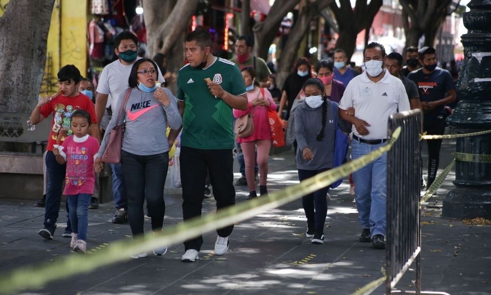 Otra vez suben casos y muertes de Covid-19 en Puebla 