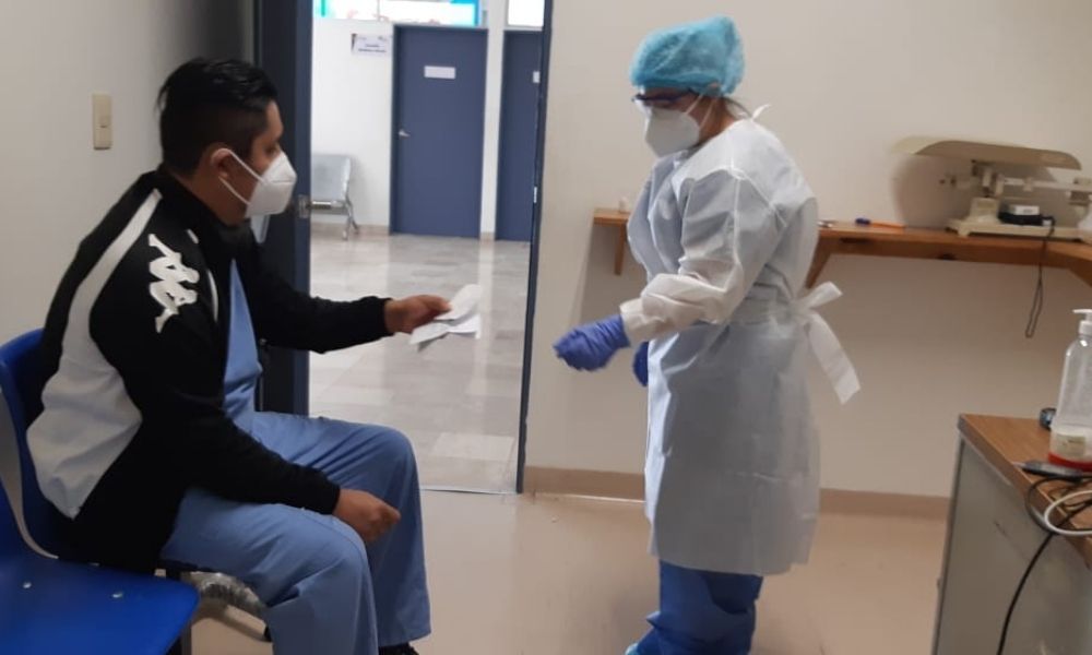 Darán seguimiento médico a pacientes recuperados de Covid-19