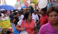 Sí habrá ambulantes en corredor 5 de Mayo para temporada navideña