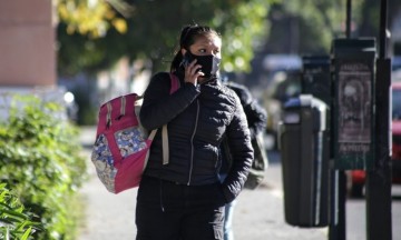 Continúa al alza contagios y muertes por Covid-19 en Puebla 