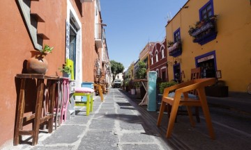 Se le dará mantenimiento a las bancas, alumbrado y señalética.