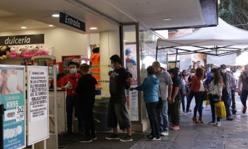 Eventos masivos son los que más generan contagios en Puebla