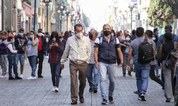 Continúan al alza, positivos por covid-19 en Puebla 