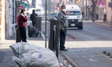 Amanecen sucias calles de la ciudad pese a anuncio de suspensión de recolección de basura 