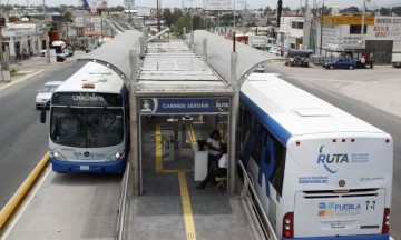 Horario restringido del transporte público continuará por dos semanas más 