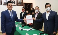 Presentan a los aspirantes a precandidatos por diputaciones federales de “Va por México”