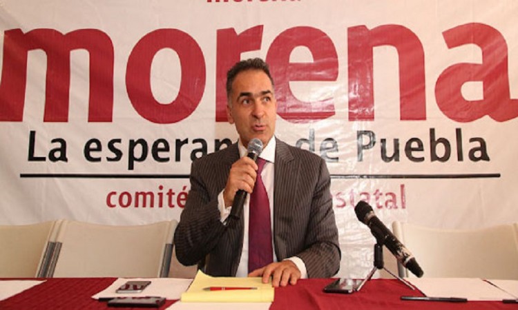 “Está equivocado”, confronta dirigente de Morena a Mario Bracamonte