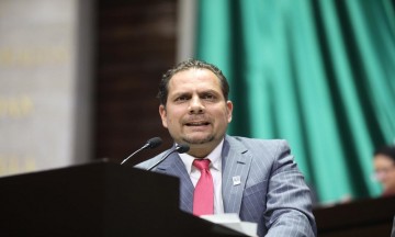 Carvajal anticipa que buscará la candidatura a la alcaldía 