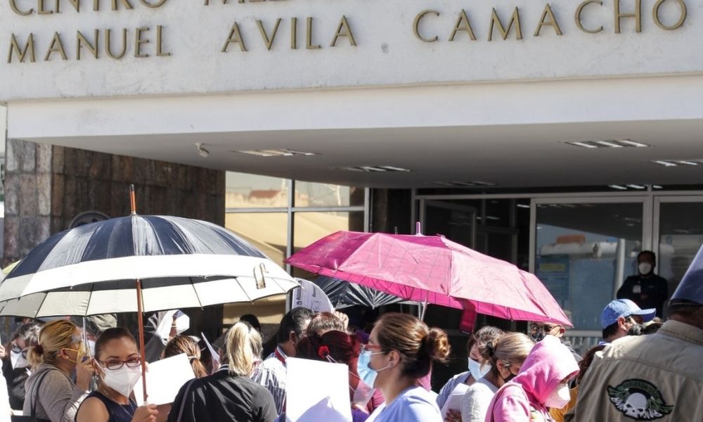 En “Alerta máxima” hospitales están colapsados en Puebla 